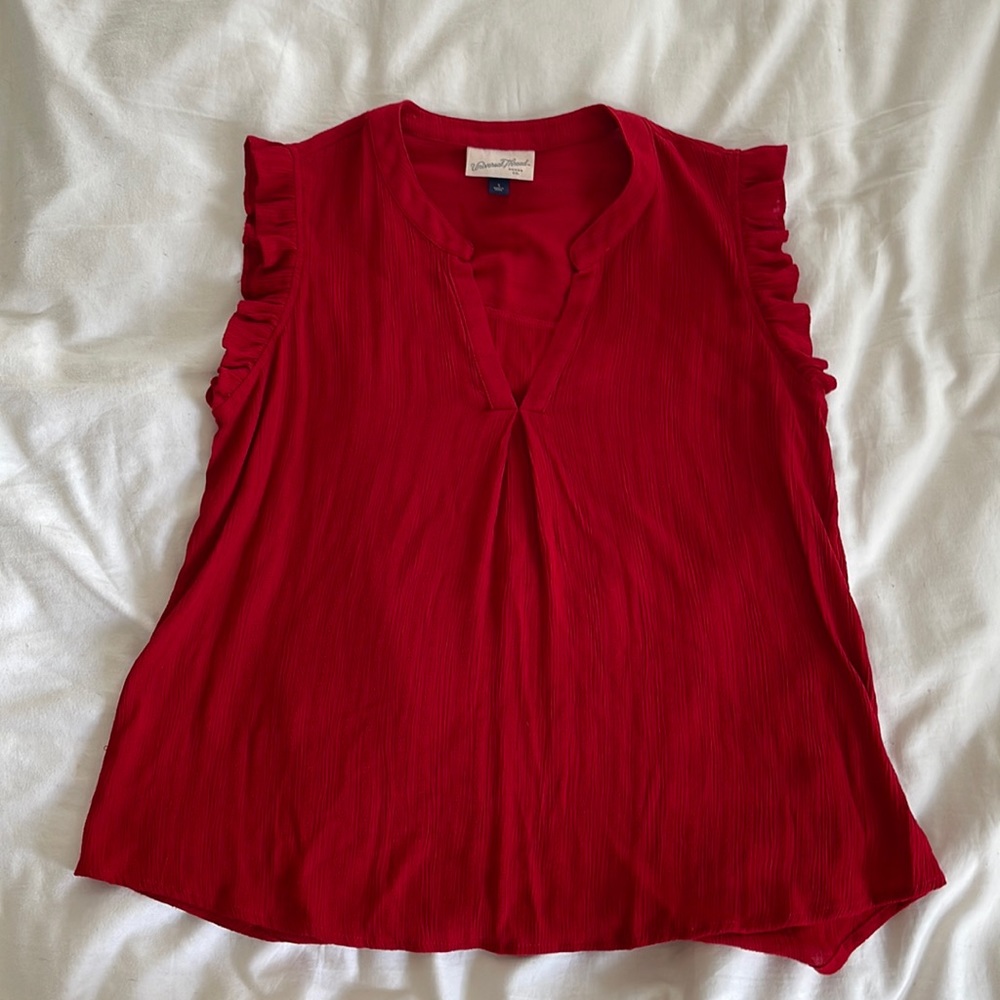 Universal thread Red Ruffle Sleeveless Blouse Size Small